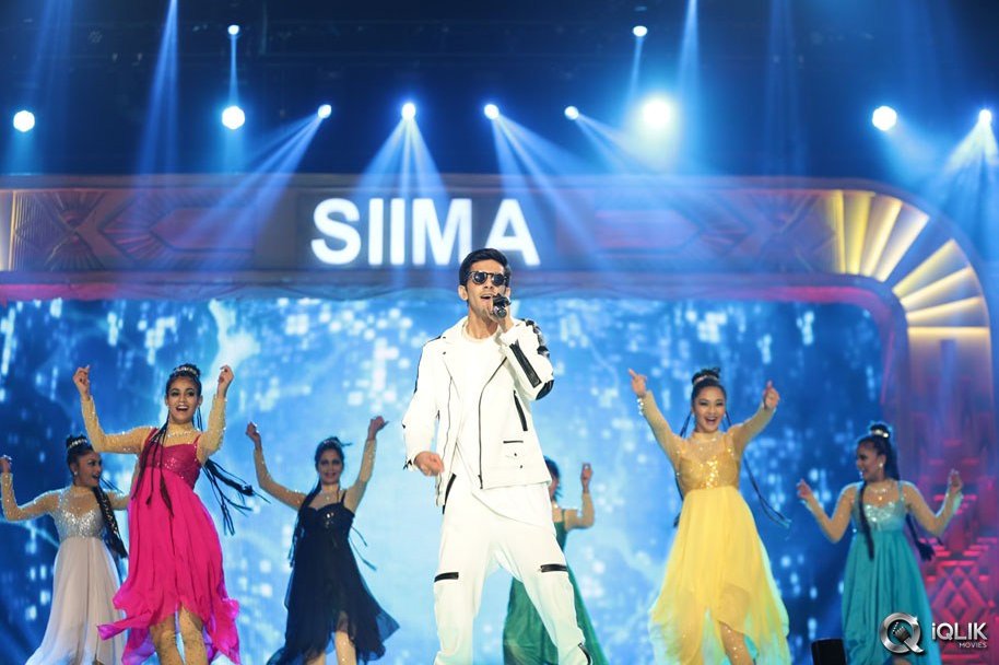 South-Indian-International-Movie-Awards-2016-Day-2